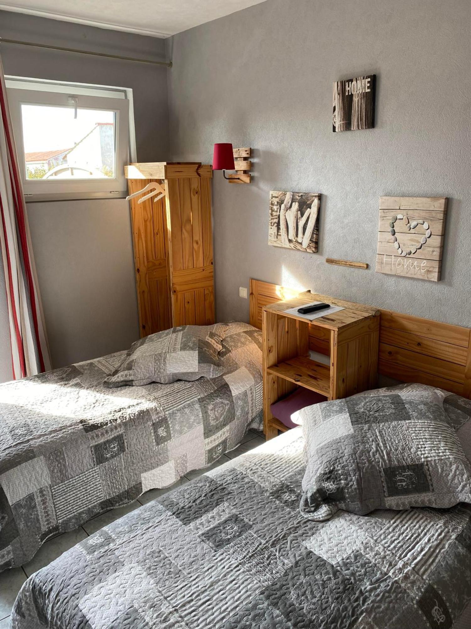 Comme Une Evidence Gite Et Chambres D'Hotes Saint-Vincent-sur-Jard Exteriör bild